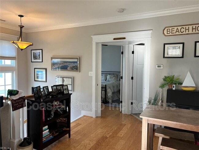 Photo - 9512 25th Bay St