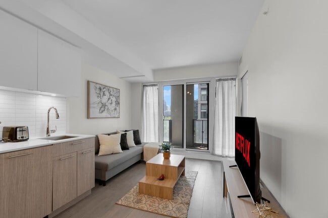 Building Photo - 251 Jarvis St Unit SI ID1403797P