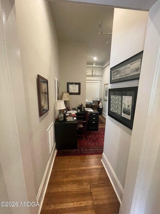 Photo - 1094 Georgia Unit C