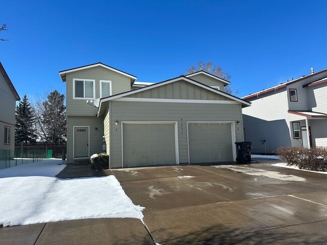 Building Photo - sal61331 Unit 01