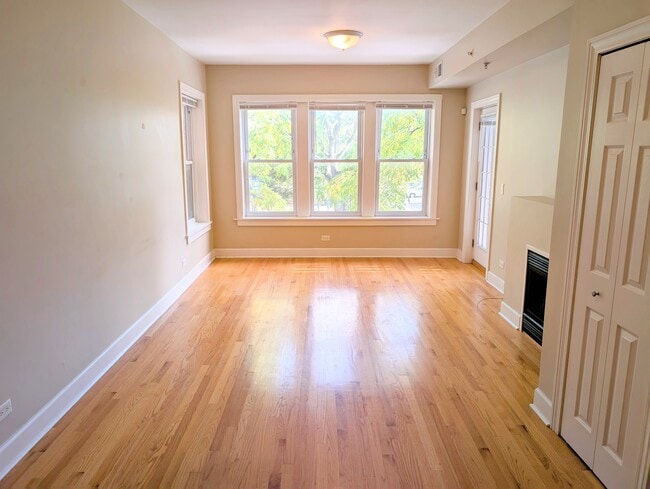 Photo - 142 Elmwood Ave Unit 2