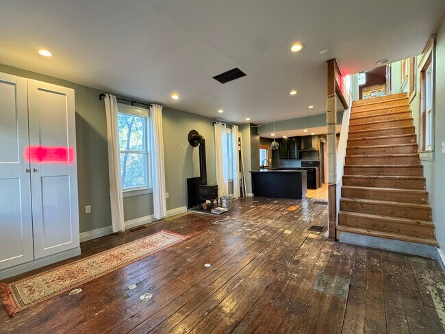 Photo - 1539 Madison Ave