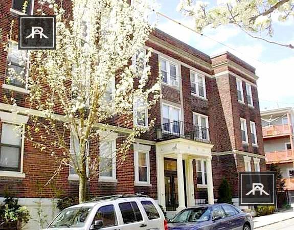 Building Photo - 2 bedroom in Brighton MA 02135 Unit 6 Rental
