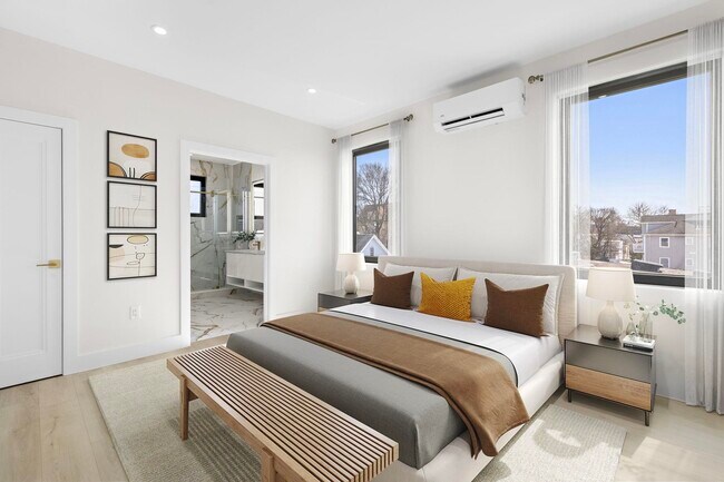 Photo - 4525 Bergenwood Ave Unit 411