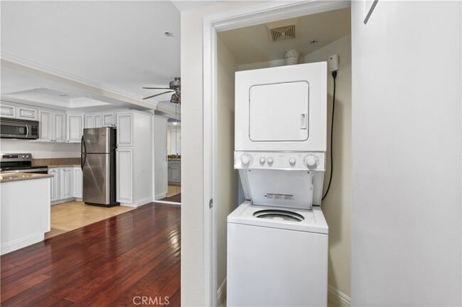 Photo - 2800 Keller Dr Unidad 30