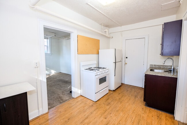 Photo - Girard Apartments