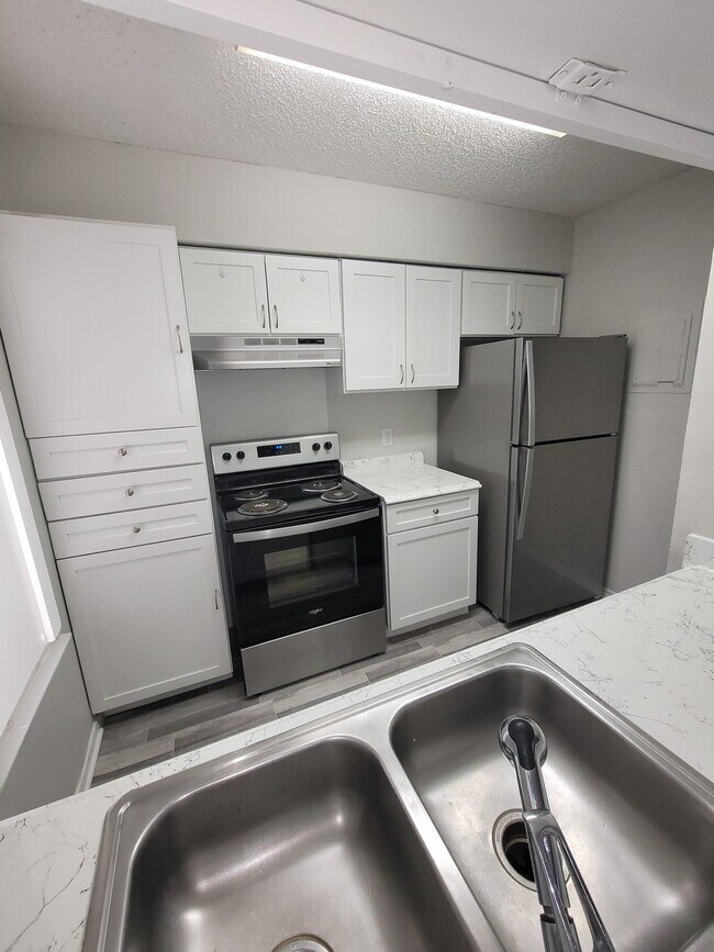 B2 Upgraded Kitchen