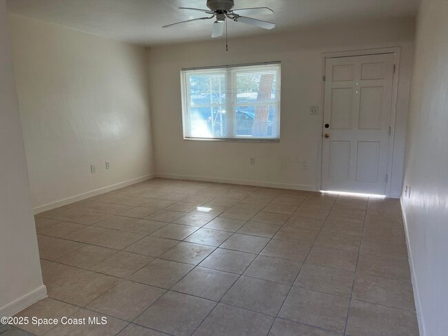 Photo - 130 Moore Ave
