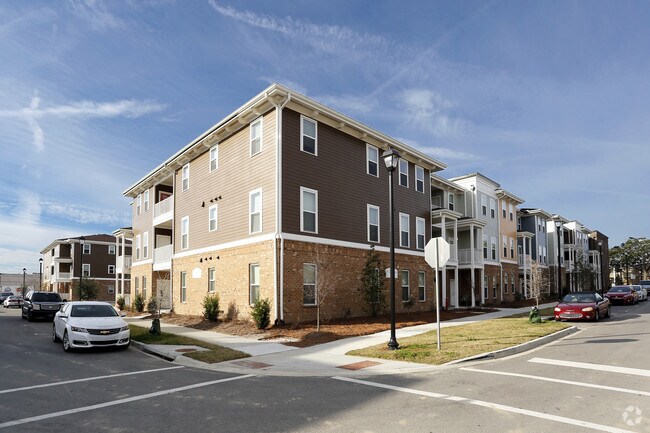 The View of Oglethorpe Apartments - The View of Oglethorpe Apartments