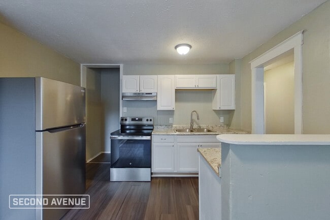 Photo - 2114 Greenwood Ave