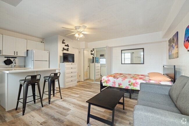 Building Photo - Fully Furnished Studio, 1 Bathroom. NO par... Unit 125 Rental