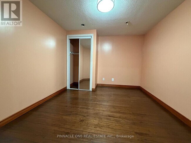 Photo - 564 Military Trail