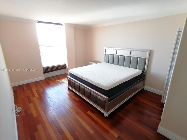 Photo - 2020 NE 135th St Unit 506