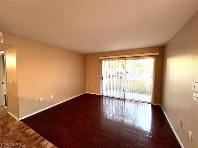 Photo - 5710 E Tropicana Ave Unit 1136