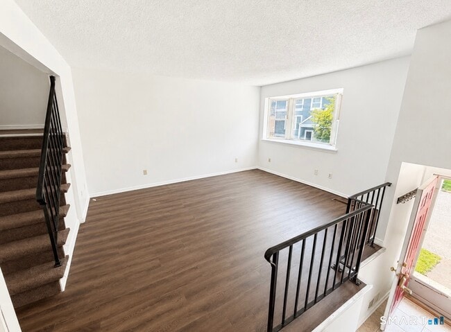 Photo - 309 Terrace Ave Unidad 14