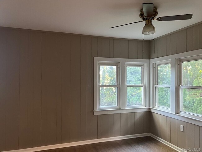 Photo - 19 Maple Ave