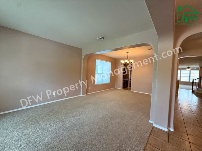 Photo - Elegant and Spacious 5-Bedroom Home for Lease in Fort Worth