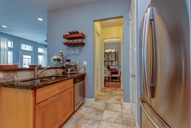 Photo - 1319 Birdsall St
