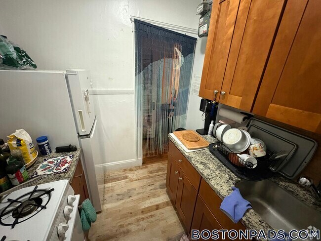 Building Photo - 1450 Commonwealth Ave Unit 29 Rental