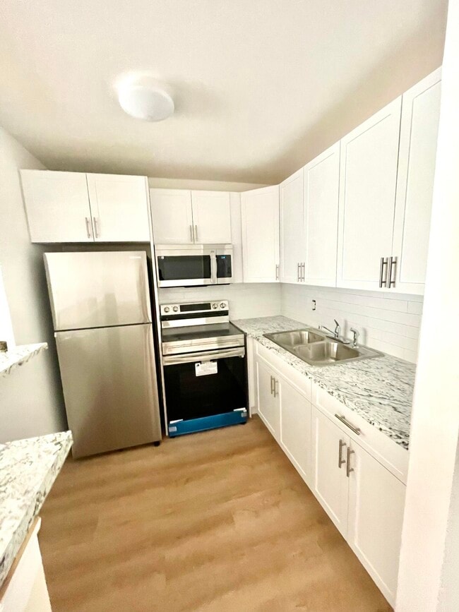 203 Easthampton I