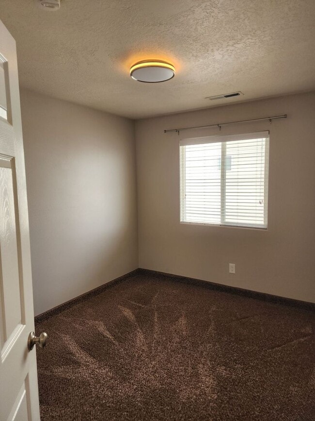 Photo - Charming Townhome