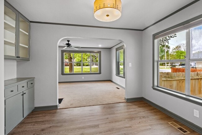 Photo - 2228 W Wedington Dr