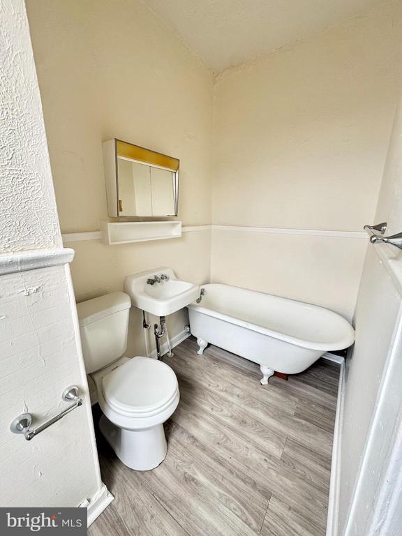 Photo - 5040 Walnut St Unidad 2R