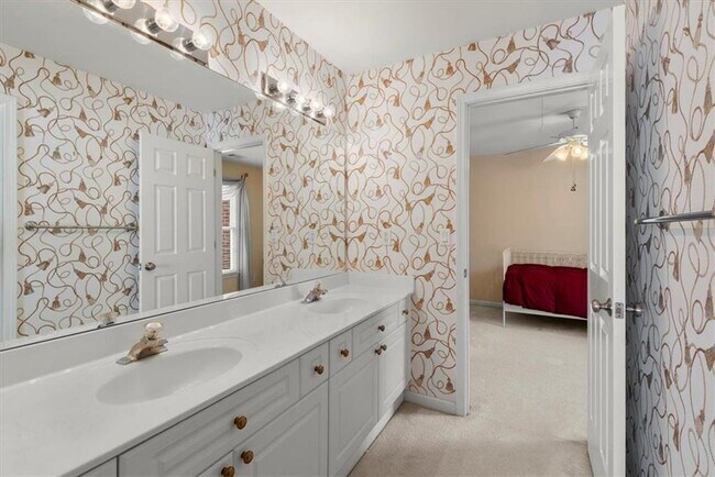 Photo - 10011 Carrington Ln