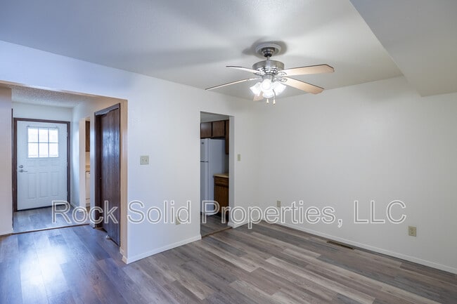 Photo - 1205 Crook Ave