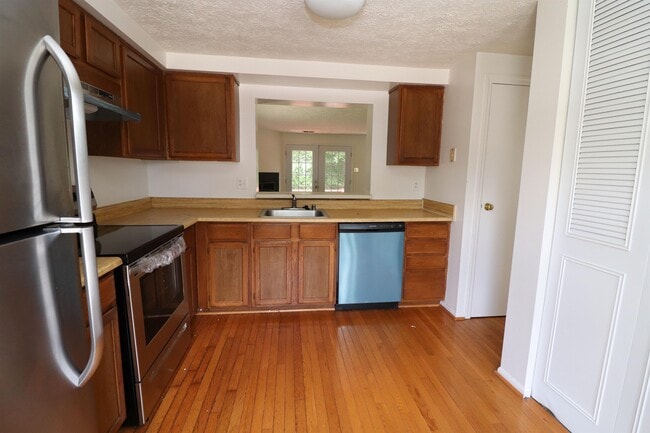 Photo - 229 Red Jade Dr