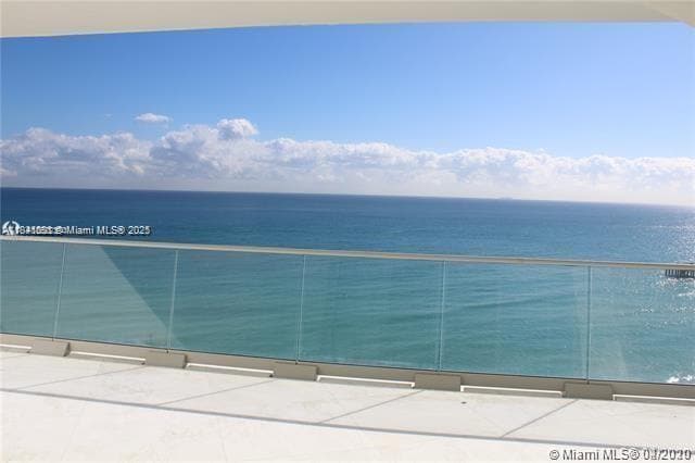 Photo - 16901 Collins Ave
