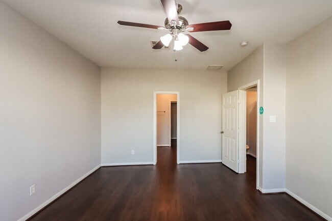 Photo - 21822 Octavia Way