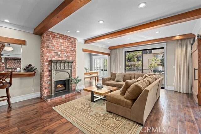 Building Photo - 1167 S Roxbury Dr Unit 103