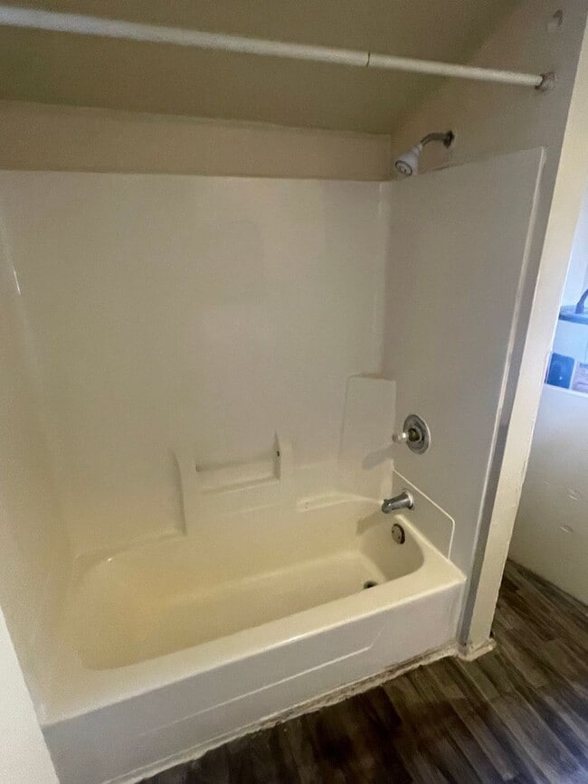 Photo - 2031-2033 S 15th Pl. (Duplex) Unit 2033 - Upper