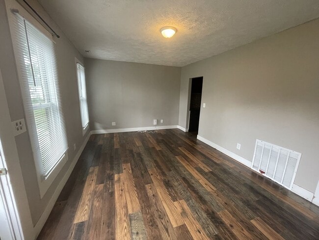 Photo - 4026 Spring Cir