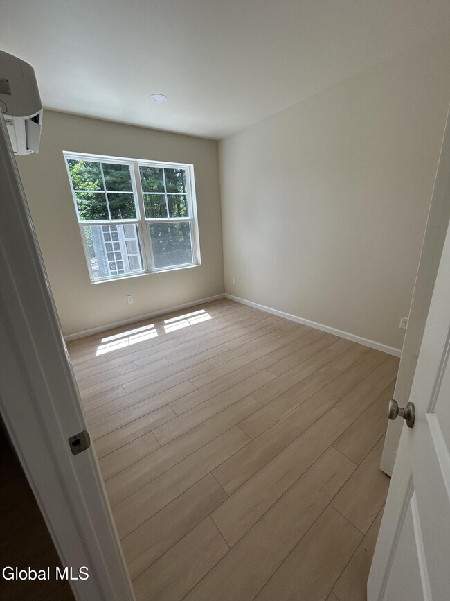 4219 Menga Dr Unit 1