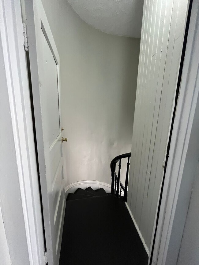 Photo - 216-218 Tinkler St Unit 216 1/2 Tinkler