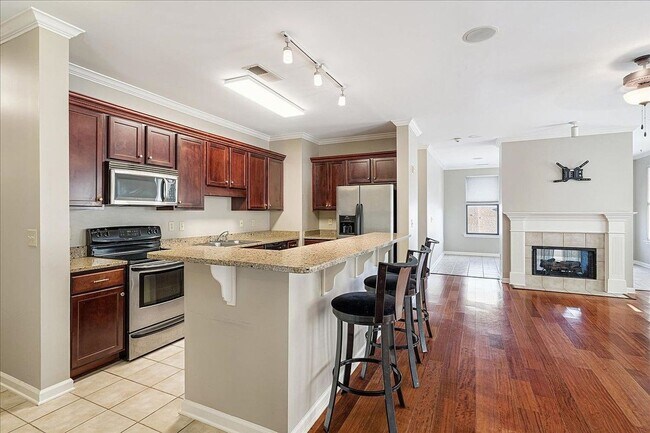 721 Litty Ct Unit 302