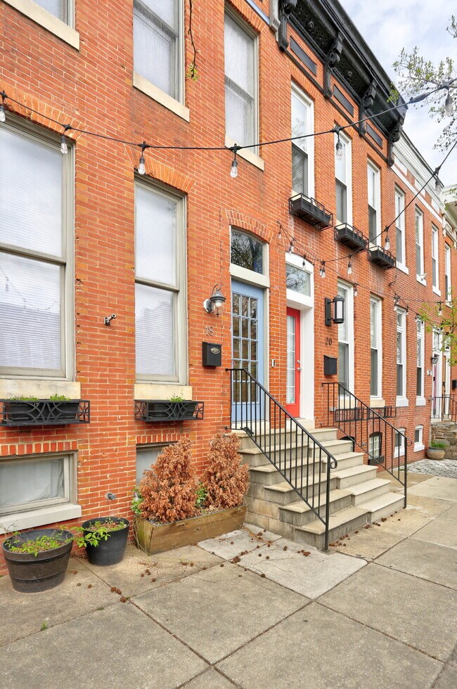 Photo - (2BD/1.5BA) Fabulous Patterson Park Townhome