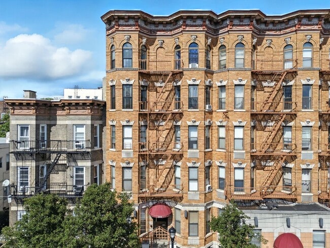Building Photo - 224 48th St Unit 1G Rental