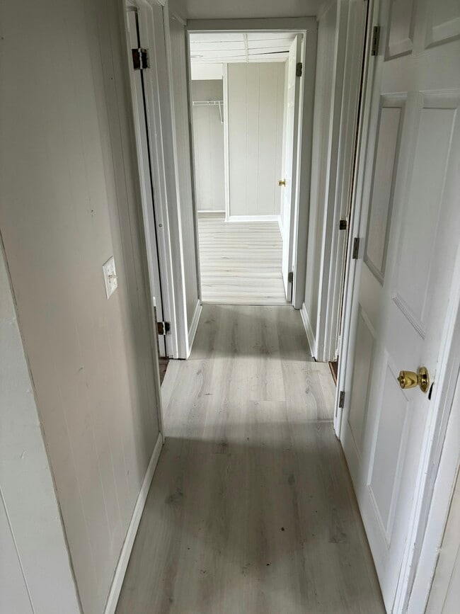 Photo - 4215 Pearsall Rd