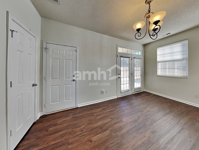 Photo - 2647 Quarry Springs Rd