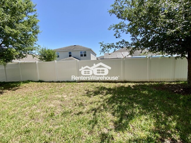 Building Photo - 269 Primrose Dr