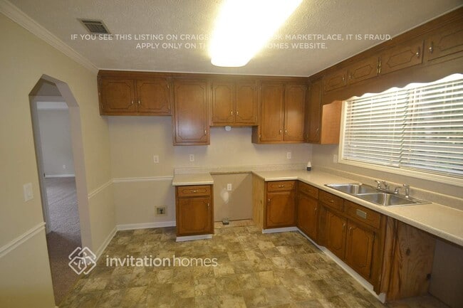 Photo - 2290 Castle Royale Dr