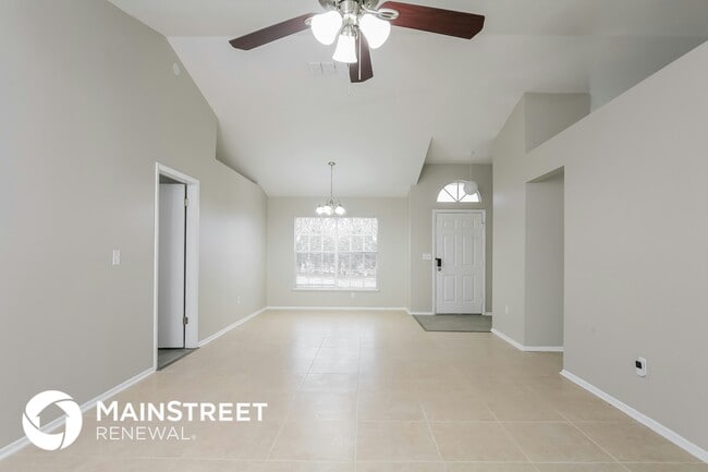 Photo - 246 Cobblestone Dr