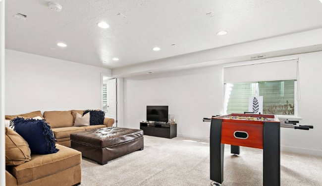 Photo - 9721 Fira Ln