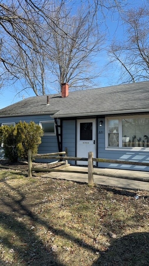 3 Bedroom House - 3 Bedroom House