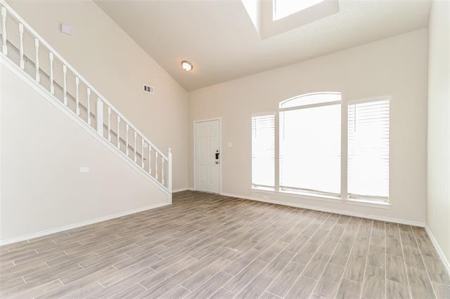 Photo - 2321 Cromwell Dr