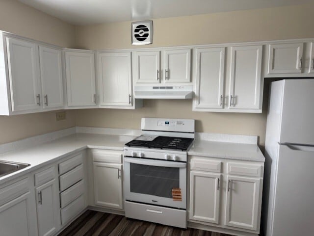 Pickwick Apartments