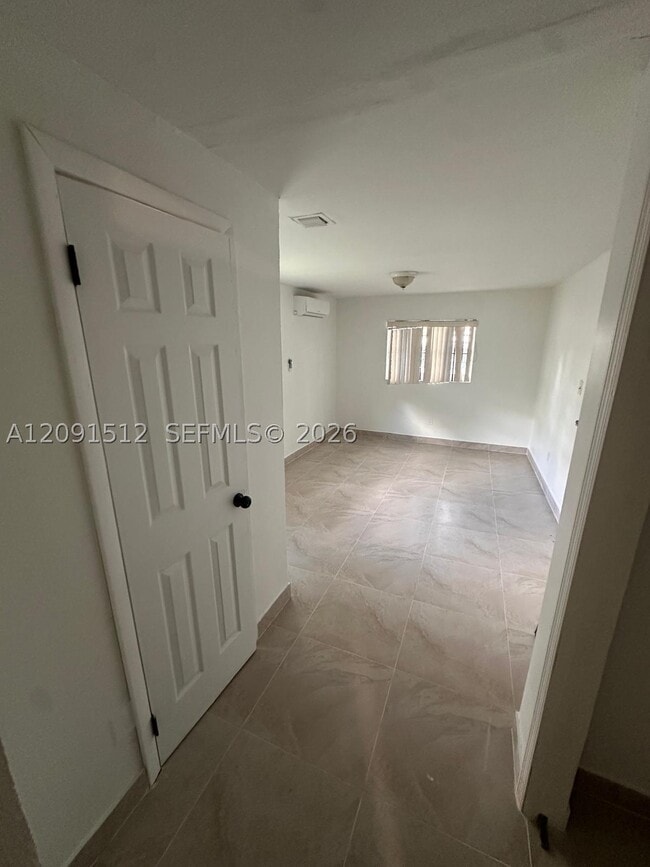 280 NW 100th St
